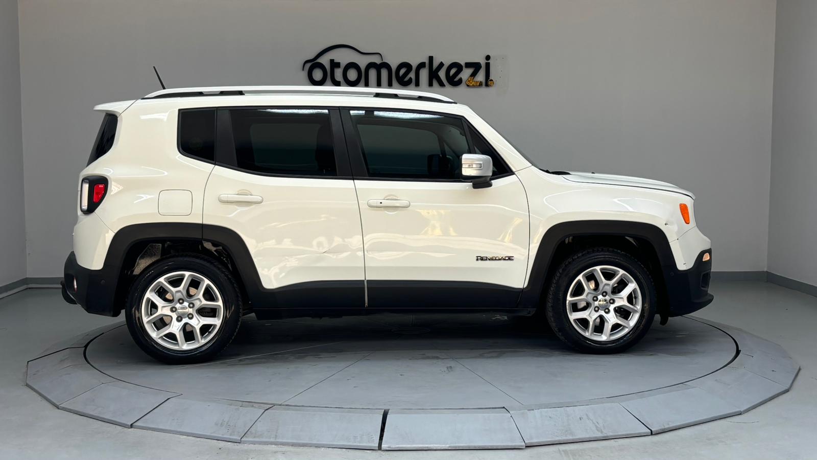 JEEP RENEGADE 7